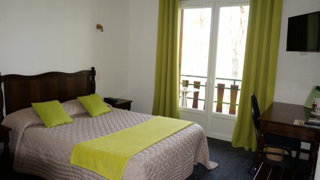Hotel Robinson Auch Exterior foto